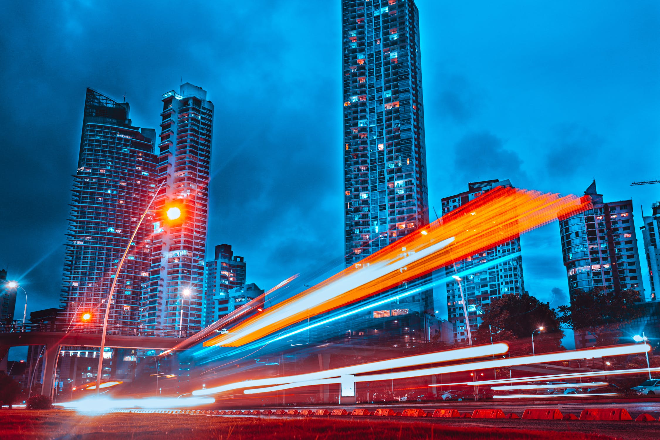 河西8.1万/㎡、城中6.3万/㎡，成交！