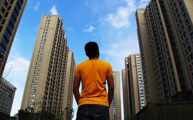 越来越多年轻人厌恶房产？专家：还有7亿农民进城