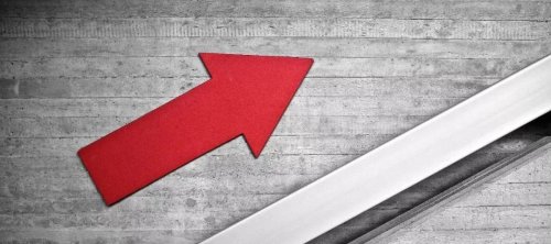 上半年50城卖地2.3万亿元 房企买地谁更激进？